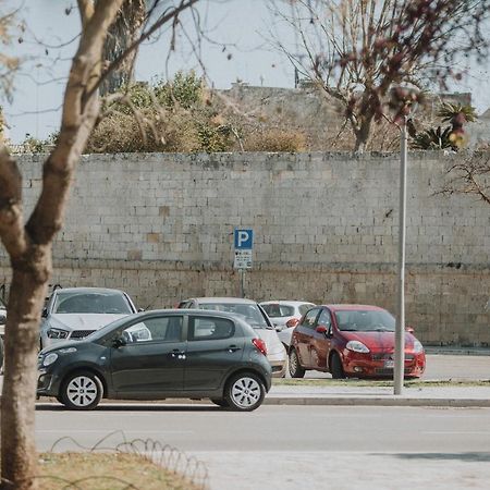 Bed and Breakfast Le Camporelle In Citta Lecce Exterior foto